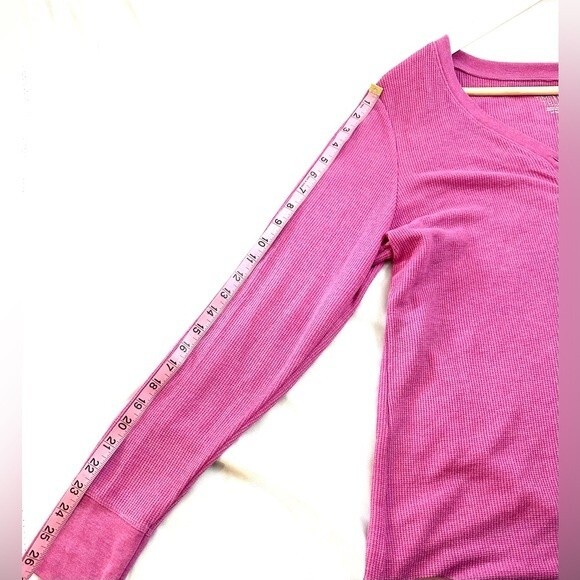 Time and Tru long sleeve ribbed knit, 3 buttons, size XXL (size 20), Lolita - Picture 7 of 9
